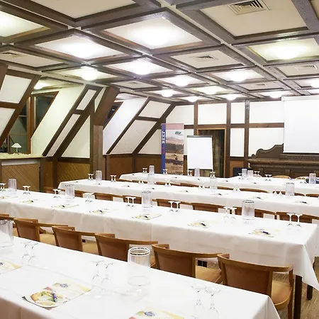 فندق Restaurant Zur Linde