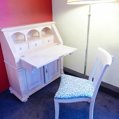 Restaurant Zur Linde فندق