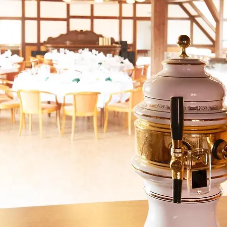 فندق Restaurant Zur Linde